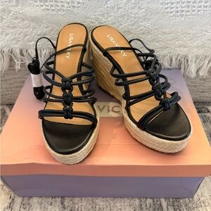 Lisa Vicky Nordstrom Black sheep Napa Wedge Sandals NWT size 6